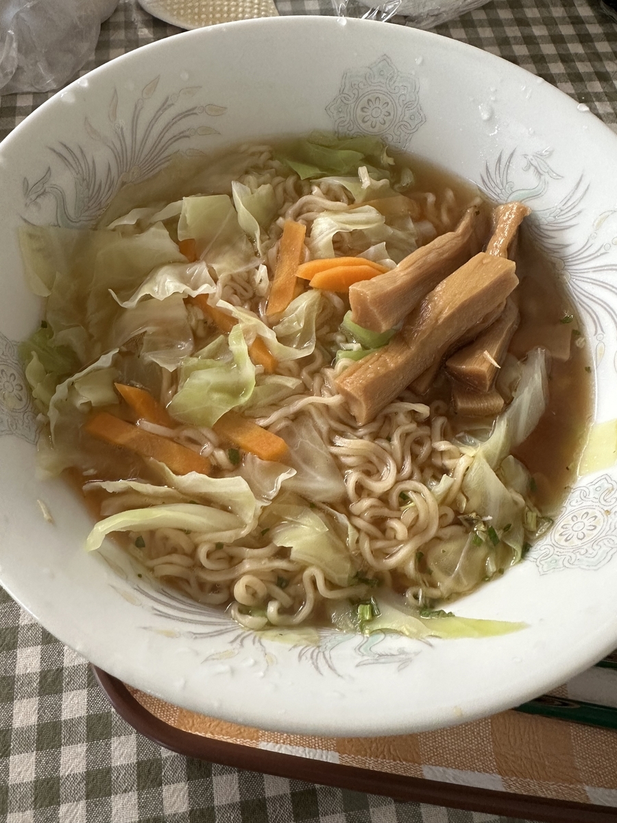 おかんが作る！サッポロ一番しょうゆラーメン