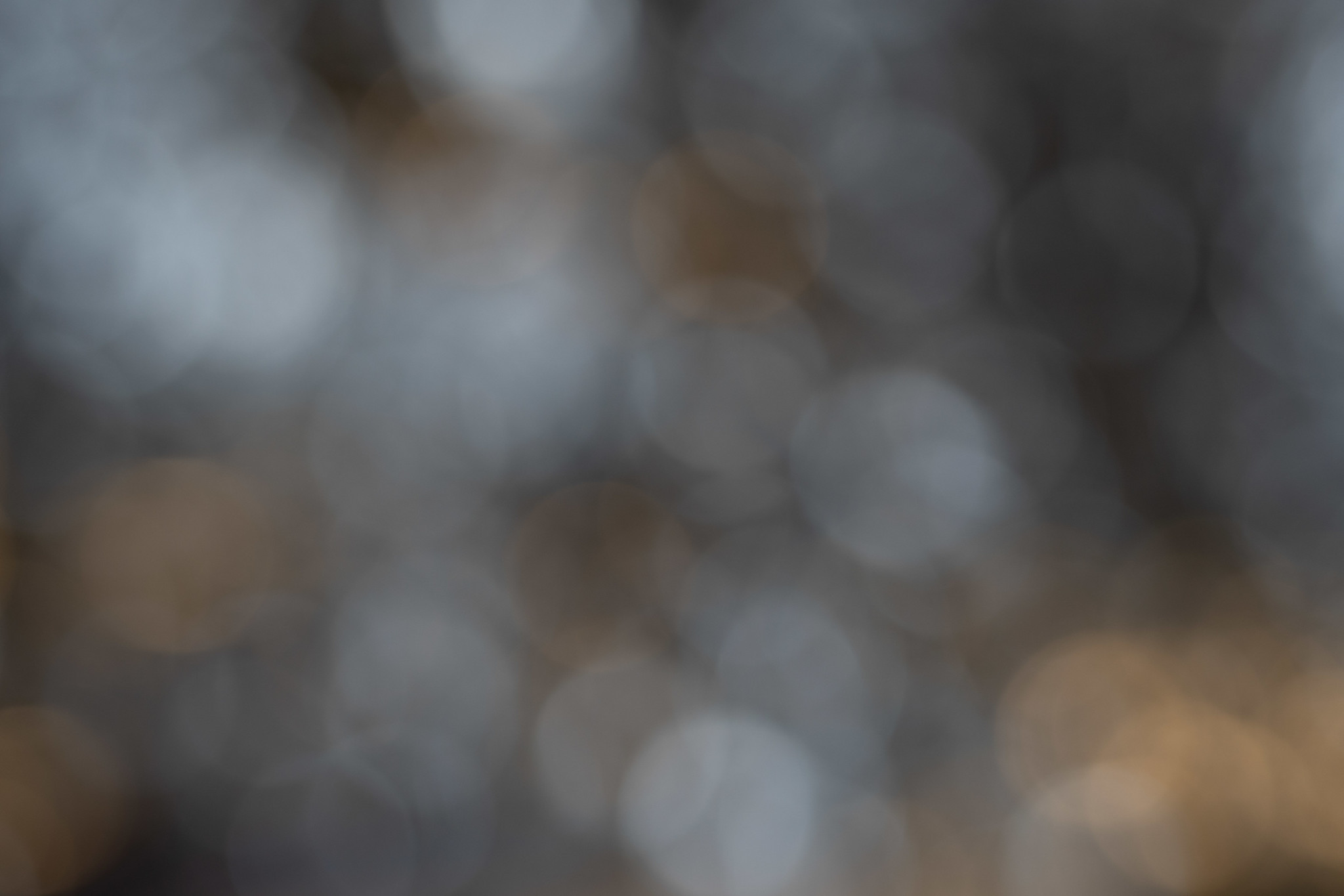  F2.8