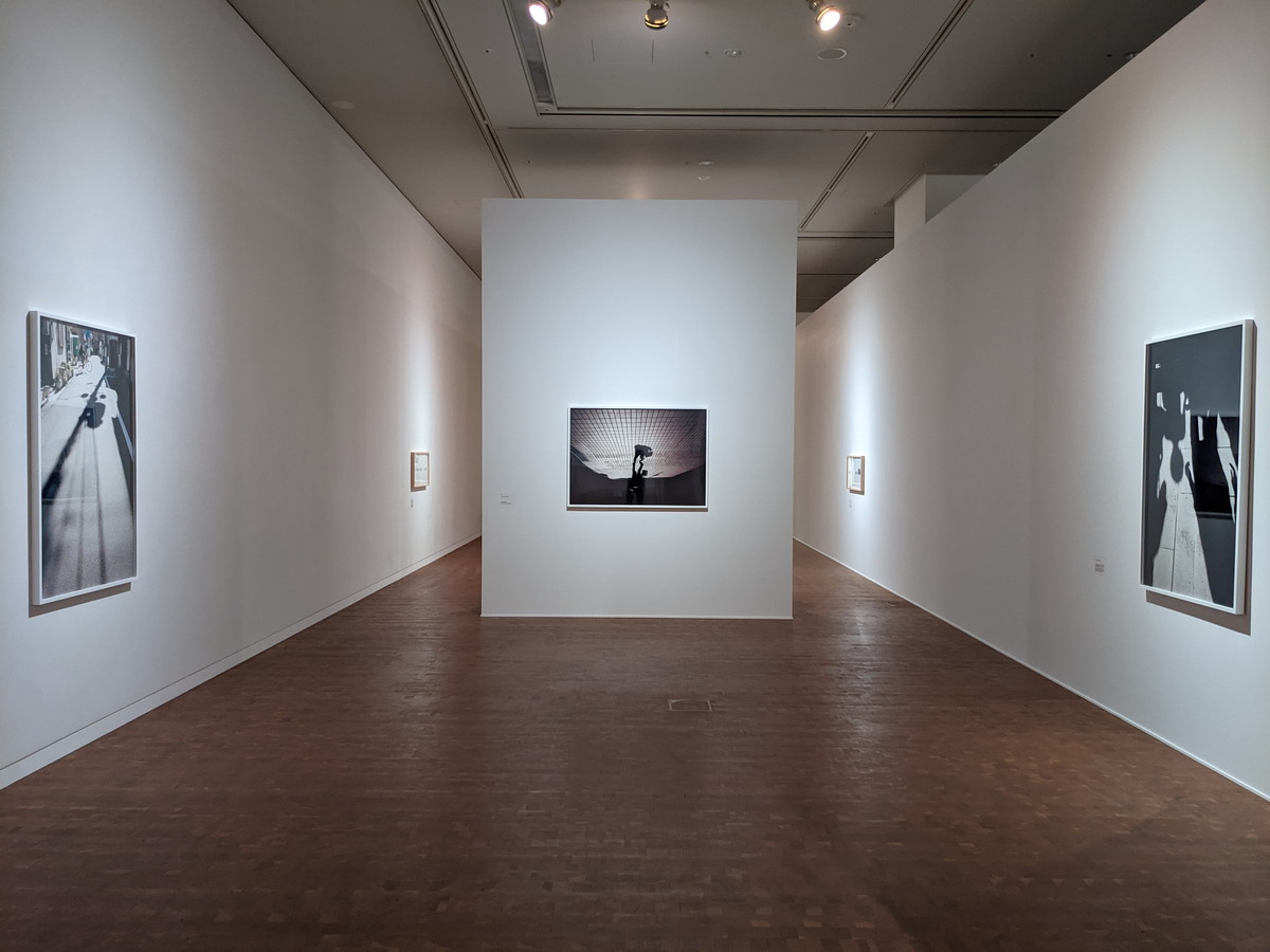 専用★鷹野隆大 写真集「鷹野隆大 毎日写真1999-2021」国立国際美術館 鷹野隆大 「毎日写真1999-2021」 （国立国際美術館） ｜Tokyo
