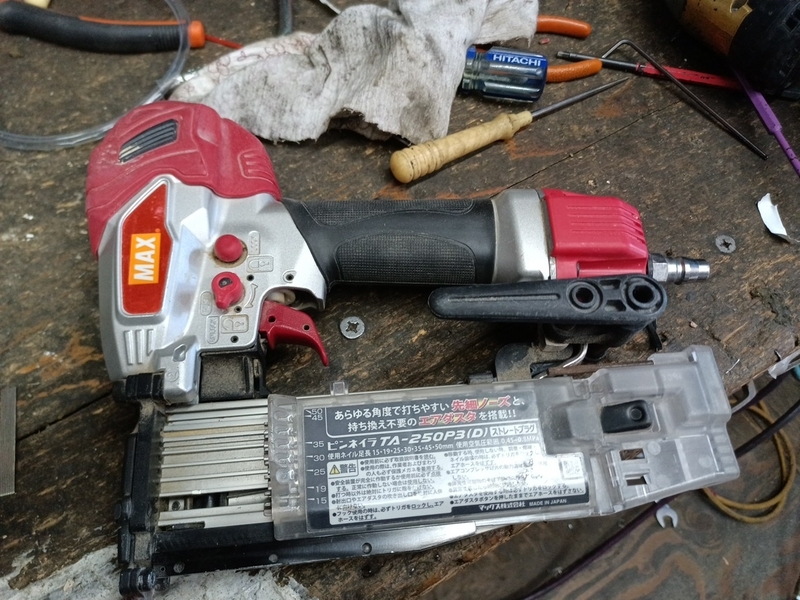 ピンが最後まで打てない - 大工道具屋のひとりごと