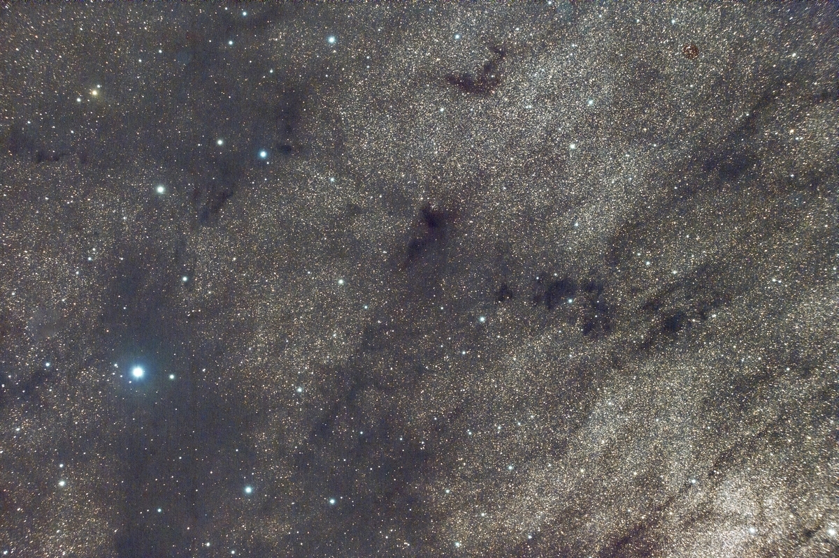 LDN483：へび座の暗黒星雲、Sh2－122：ペガサス座の