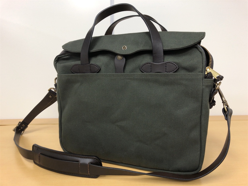 仕事用にFILSON RUGGED TWILL ORIGINAL BRIEFCASE：11070256を購入