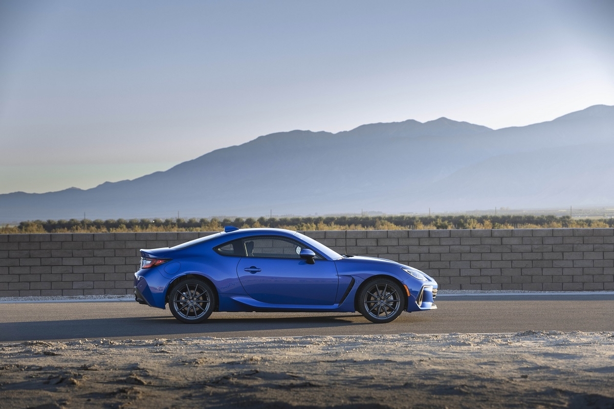 次期86 Brz 日本発売日 デザイン サイズはどうなる 2 4lエンジン搭載か ターボエンジンは 価格は300万円程度 か 最新情報まとめ タケシの自動車情報 次期86 Brz 日本発売日 デザイン サイズはどうなる 2 4lエンジン搭載か ターボエンジンは 価格は300万円程度 か 最新情報まとめ タケシの自動車情報