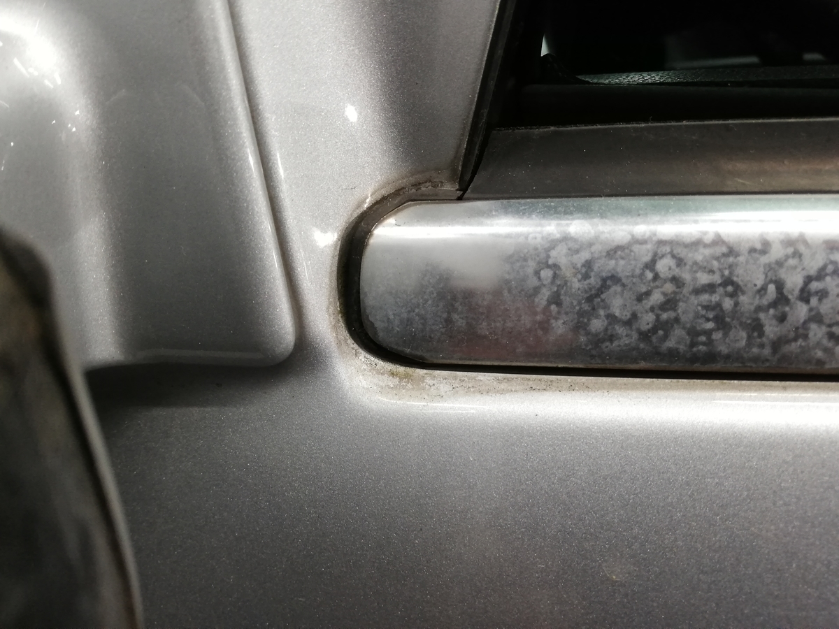 メルセデス・ベンツ/GL550 X164 H19年式 ボディ研磨＋樹脂硬化型コーティング【Ω/OMEGA】＋アルミモール・ヘッドライト・ホイール・未塗装樹脂パーツコーティング札幌