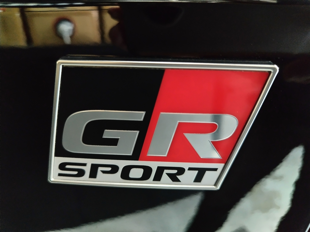 ランドクルーザー300 GRスポーツ ボディ磨き＋コーティング＋ルームクリーニング美装札幌北広島恵庭江別千歳ディーラーARB