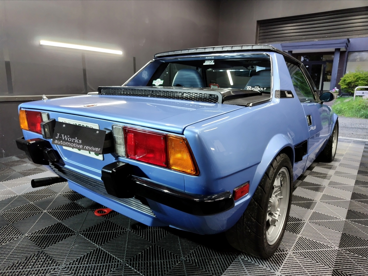 フィアット X1/9 ベルトーネ 内装補修＋車内ルームクリーニング＋レザーコーティング 札幌インポートプラスディーラーマルチェロガンディー二リアマフラー