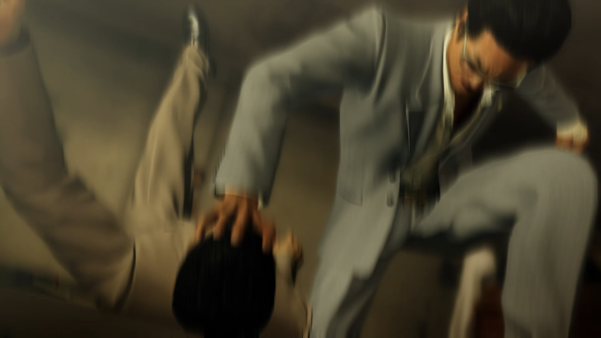 米田を床に叩きつける久瀬さん