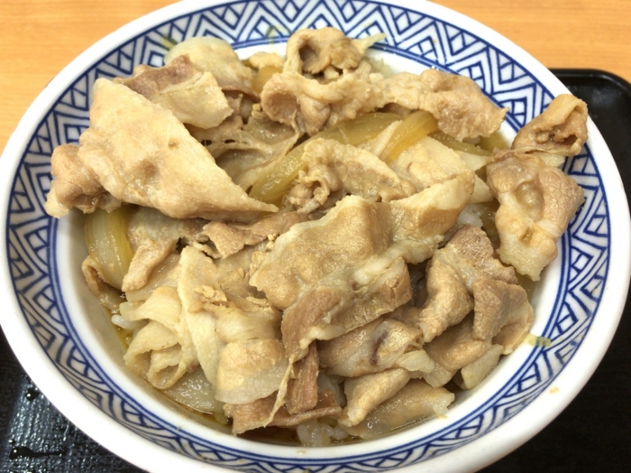 馬肉問屋 馬喰ろう 金沢市昭和町 涙滴型宇宙艇