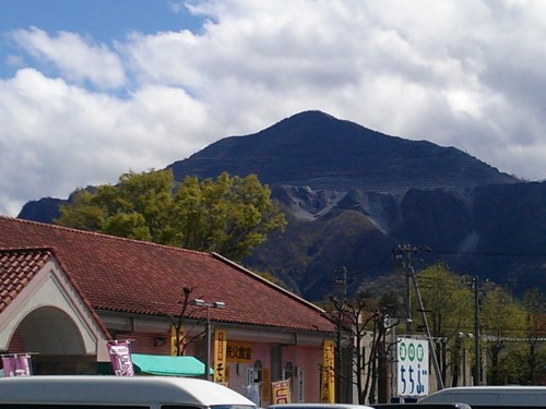 武甲山
