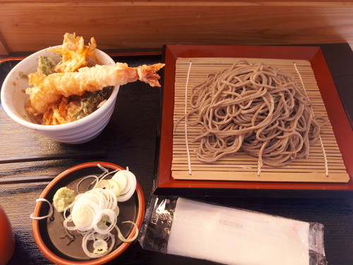 手打ちそばミニ天丼