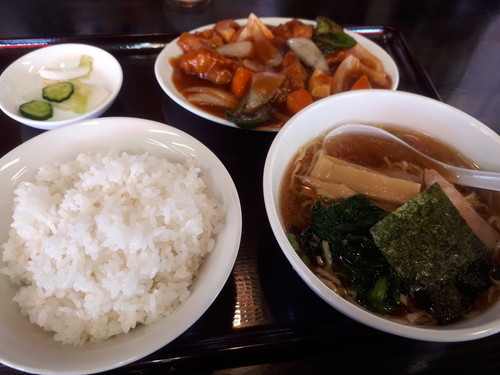 酢豚とラーメン餃子セット（餃子撮り忘れ）