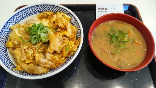 親子丼＋とん汁