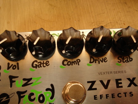 ZVEX Fuzz Factory Vexter Series - きになるおもちゃ -ギター