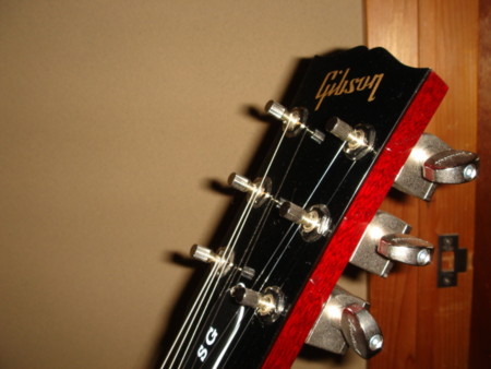 Gibson Robot Guitar SG Special Ltd. - きになるおもちゃ