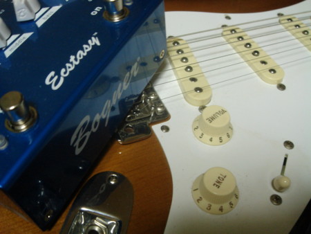 Bogner Pedals Ecstasy Blueのストラトサンプル作りました