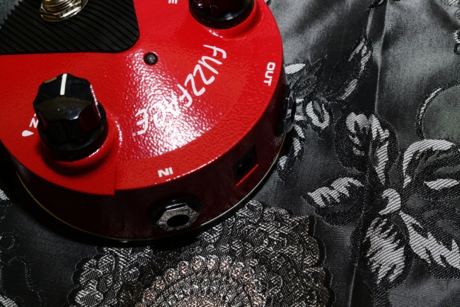 Fuzz Face エフェクター(ミニ) エフェクター】Jim DunlopのFuzz Face Mini ジミヘン・モデルの