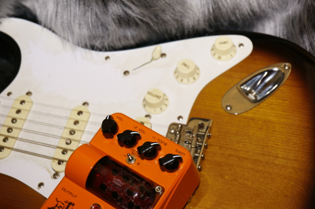 Voxの超個性派オクターブファズ「Vox Trike Fuzz」レビューし