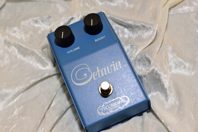 タイコブレアのオクタヴィアを再現した「Chicago Iron Octavian