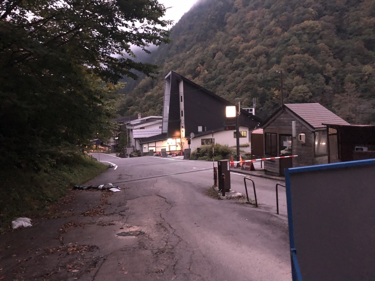 f:id:toyama-rouzan:20201012173100j:plain f:id:toyama-rouzan:20201012173100j:plain