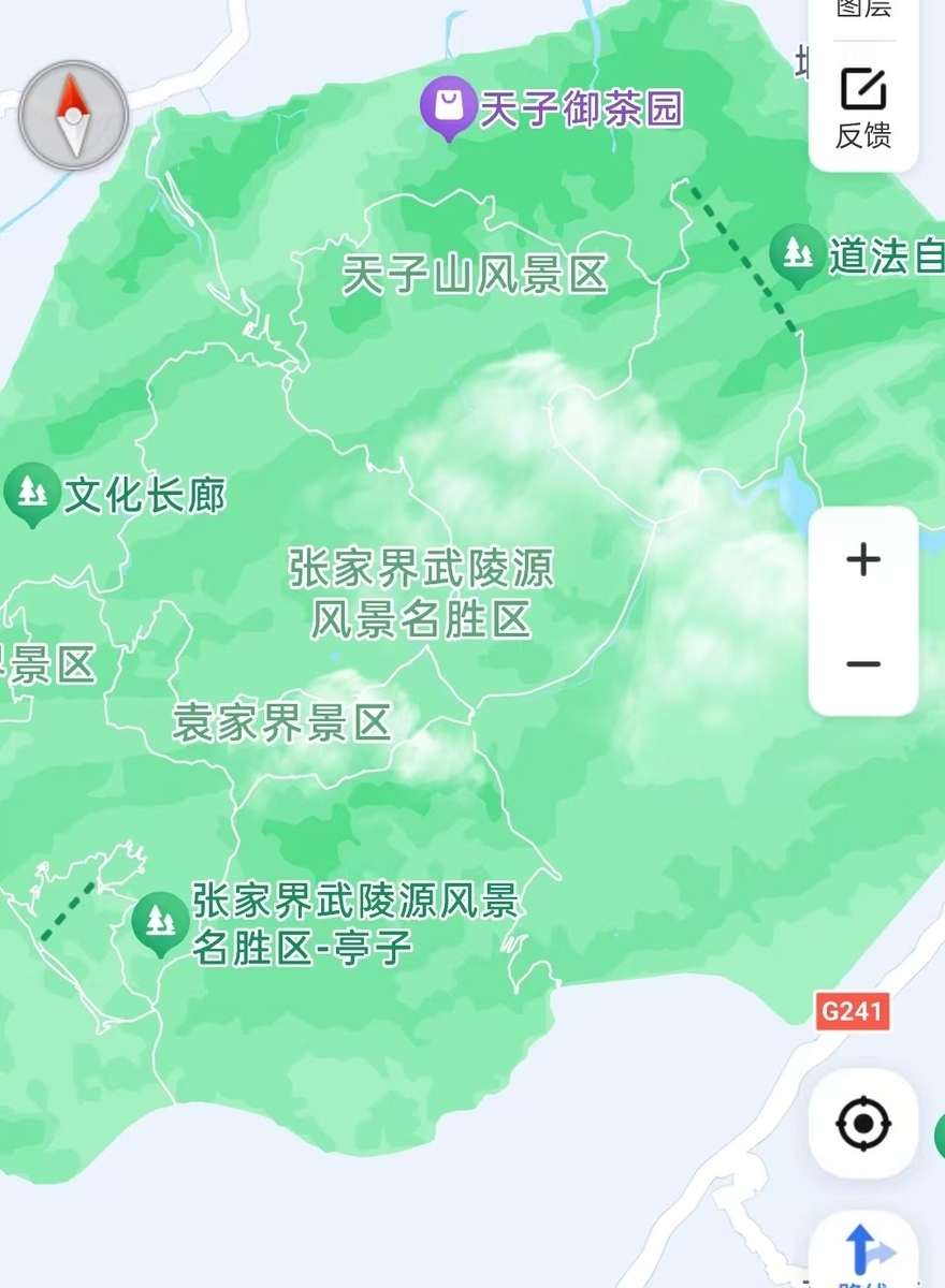 天門山観光後は13元バスで世界遺産 武陵源へ移動、名物三下鍋を食す