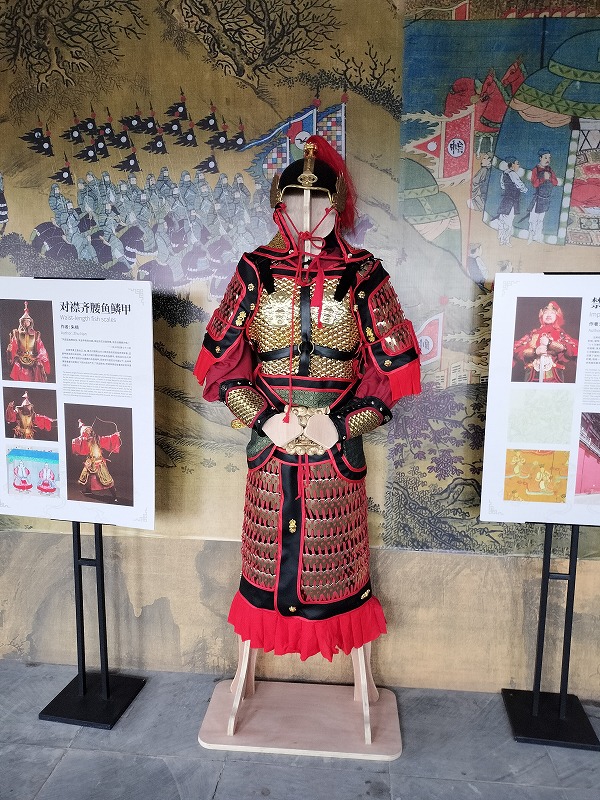 最終値下げ 中国 景徳鎮製 民国時代琵琶型壁掛け 最終値下げ