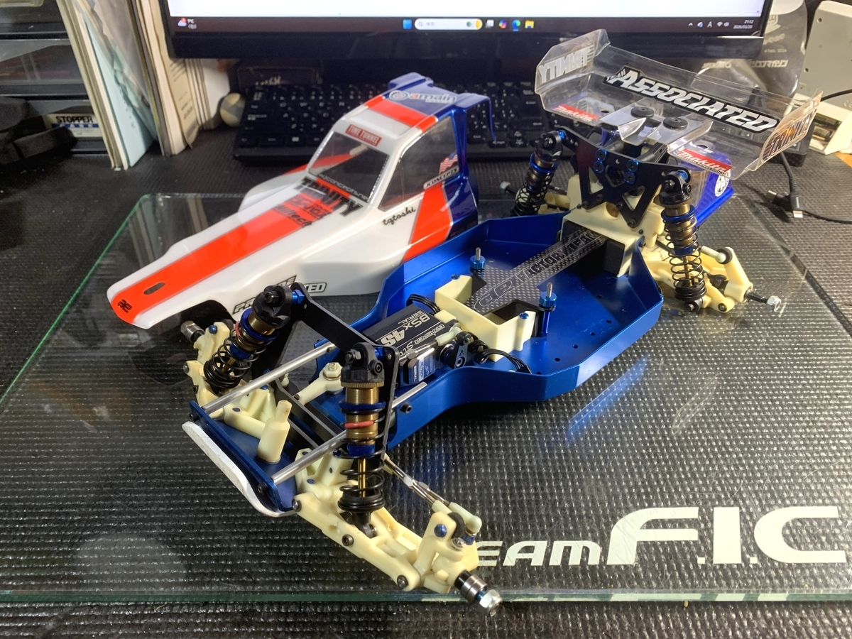 Team Associated RC10 Factory Team Kit 出るんだと(かなりお買い得