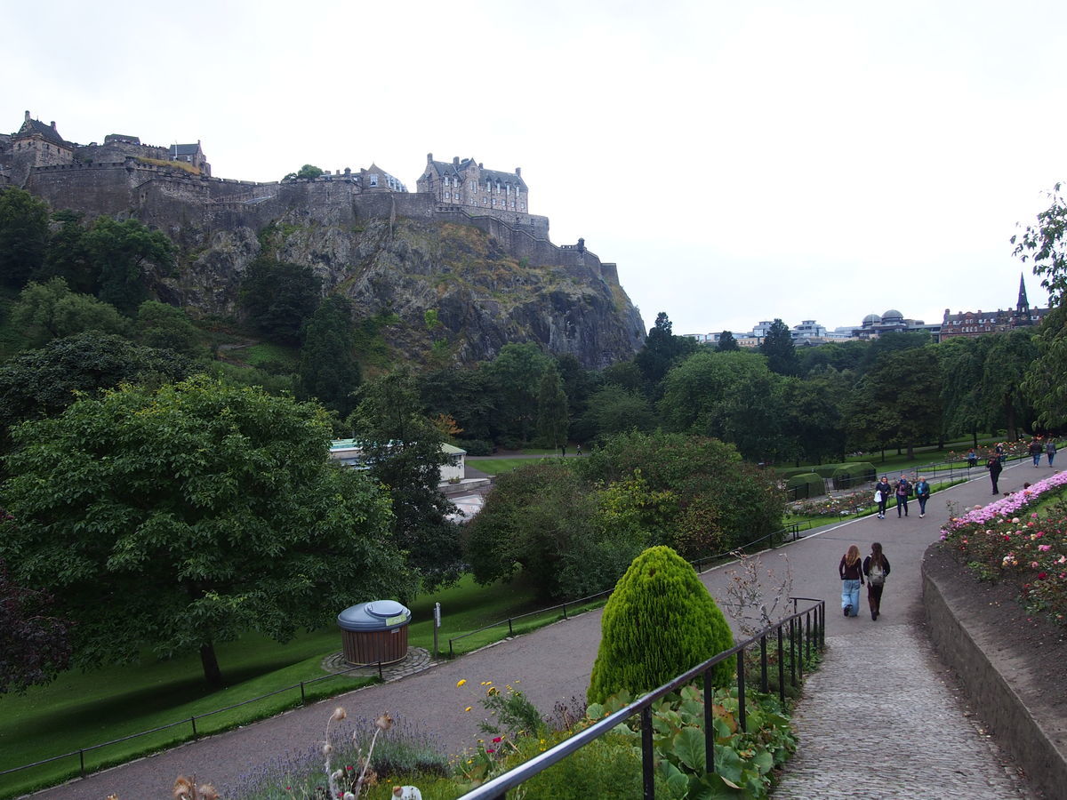 f:id:tra_live:20200921231025j:plain f:id:tra_live:20200921231025j:plain