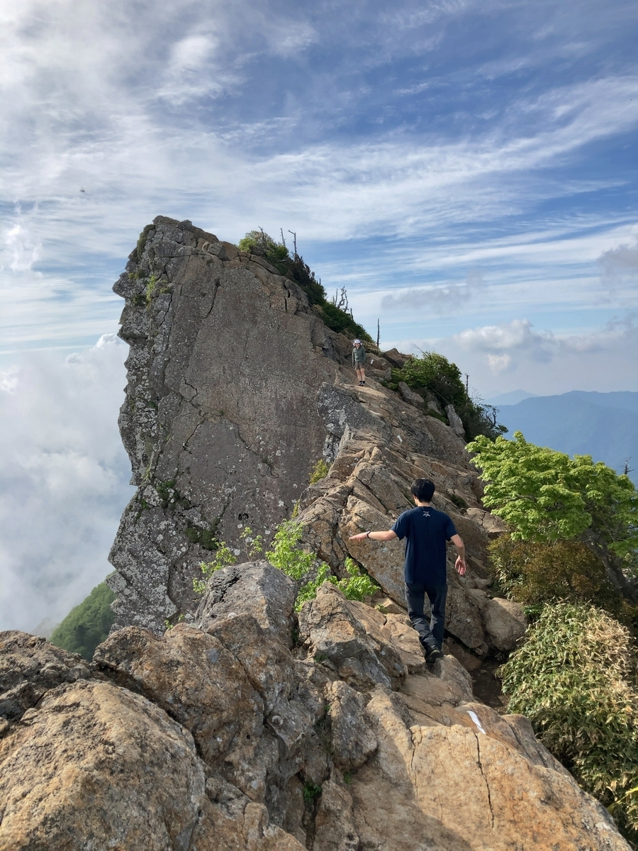 石鎚 山 鎖 修行