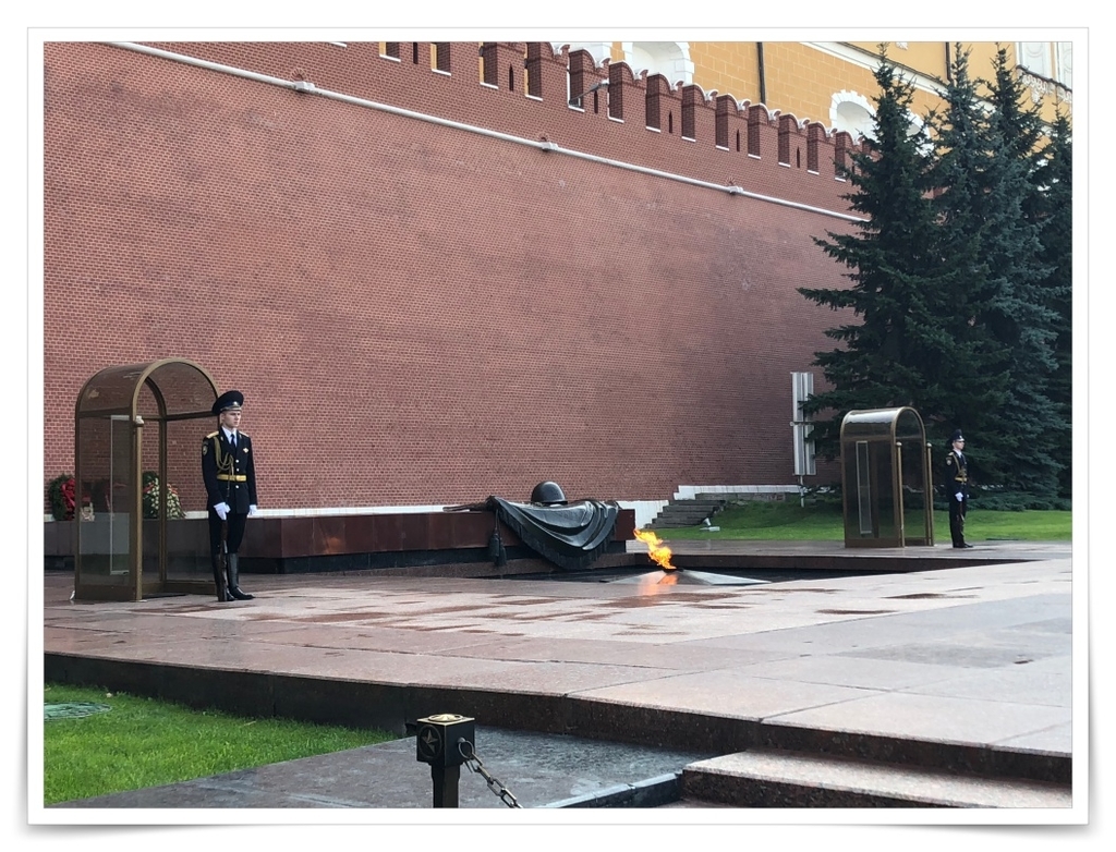f:id:travel-diary:20181202221852j:plain f:id:travel-diary:20181202221852j:plain