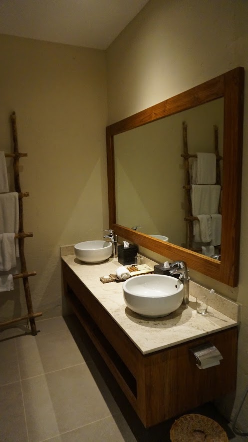 f:id:travel-lover:20170409202315j:plain f:id:travel-lover:20170409202315j:plain