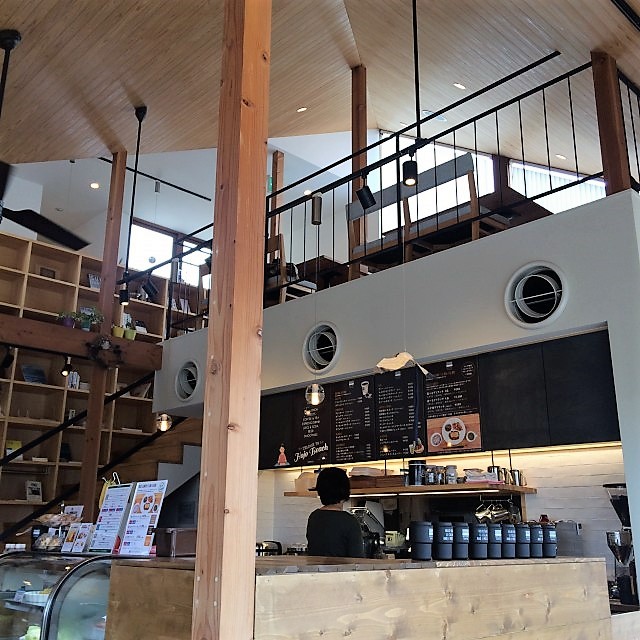 f:id:travel_jarna:20170526080559j:plain