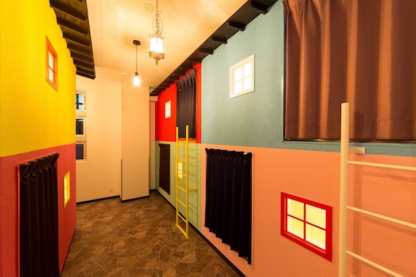 f:id:travel_jarna:20180513123913j:plain