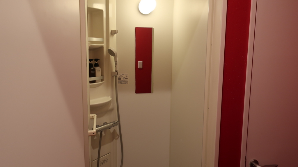 f:id:travel_jarna:20180513124659j:plain