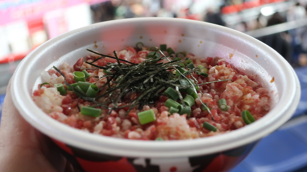 北海道・十勝牛とろ丼