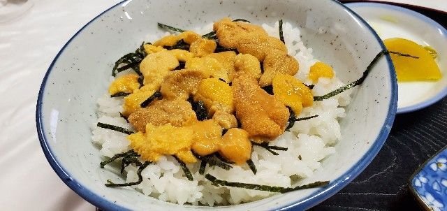 ご当地キティ根付け　壱岐対馬　ウニ丼 壱岐島 元祖「絶品生ウニ丼」の店「味よし」 | わたしがえらぶ長崎の