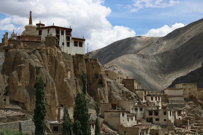 f:id:travellingaroundindia:20200413032609j:plain f:id:travellingaroundindia:20200413032609j:plain
