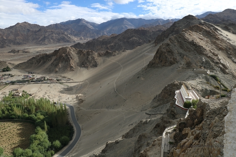 レーから日帰りで行ける 観光客に人気のエリア上ラダック Traveling Around India