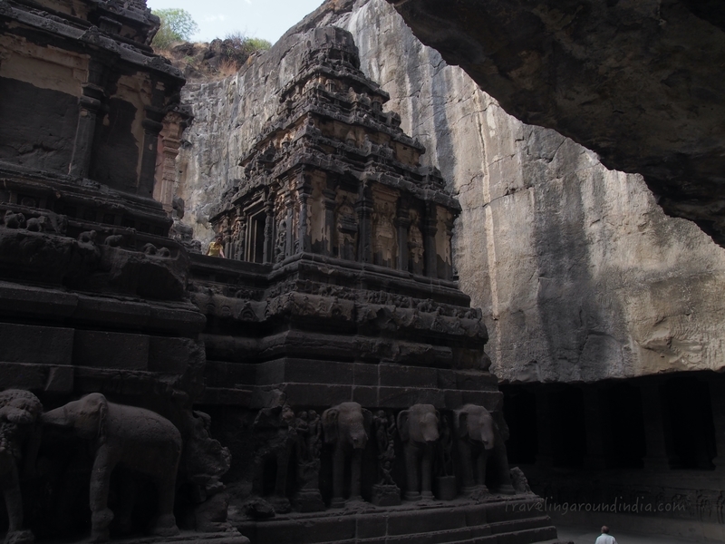 f:id:travellingaroundindia:20200522032938j:plain f:id:travellingaroundindia:20200522032938j:plain