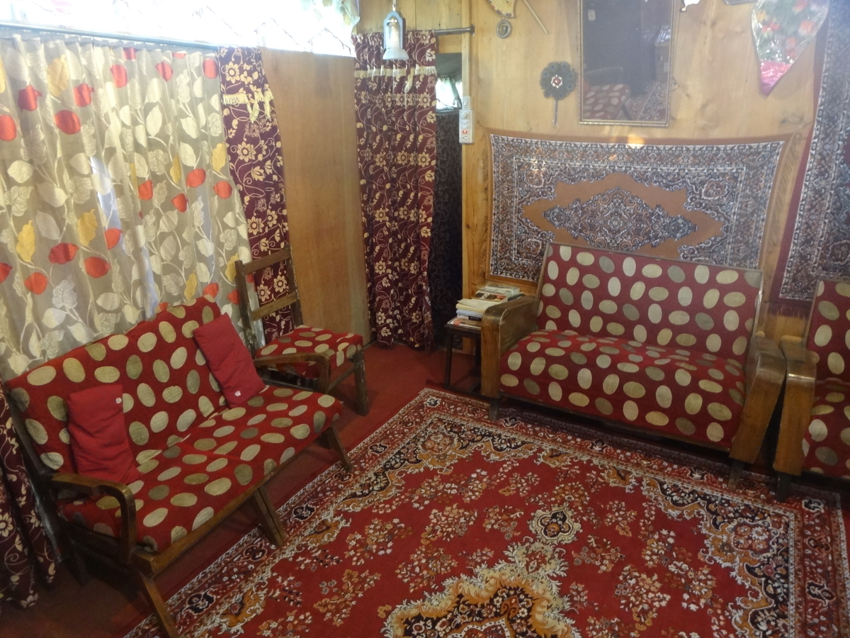 インド スリナガルの安宿情報 17年 世界一のチャイを探しに