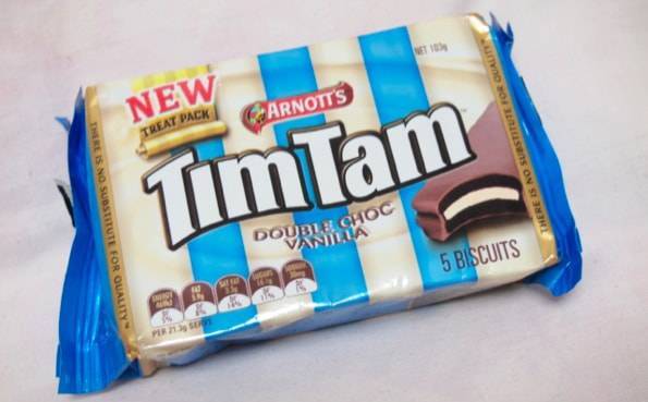 TimTam double choc vanilla(ティムタムダブルチョコバニラ)