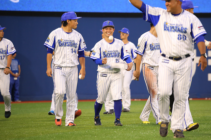 横浜DeNAベイスターズ 横浜スタジアム最終戦セレモニー