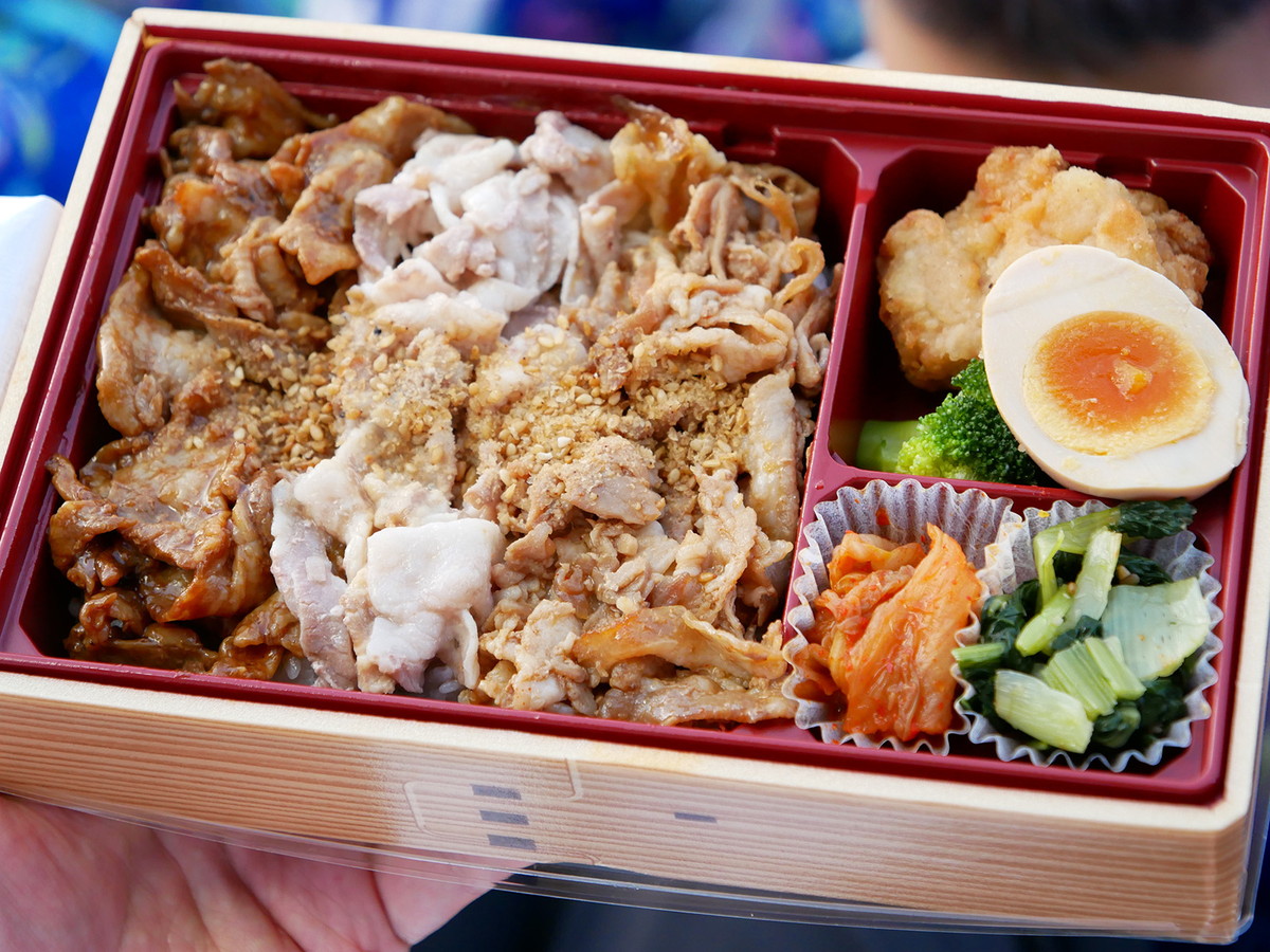 サノスのイベリコ豚弁当（1300円）