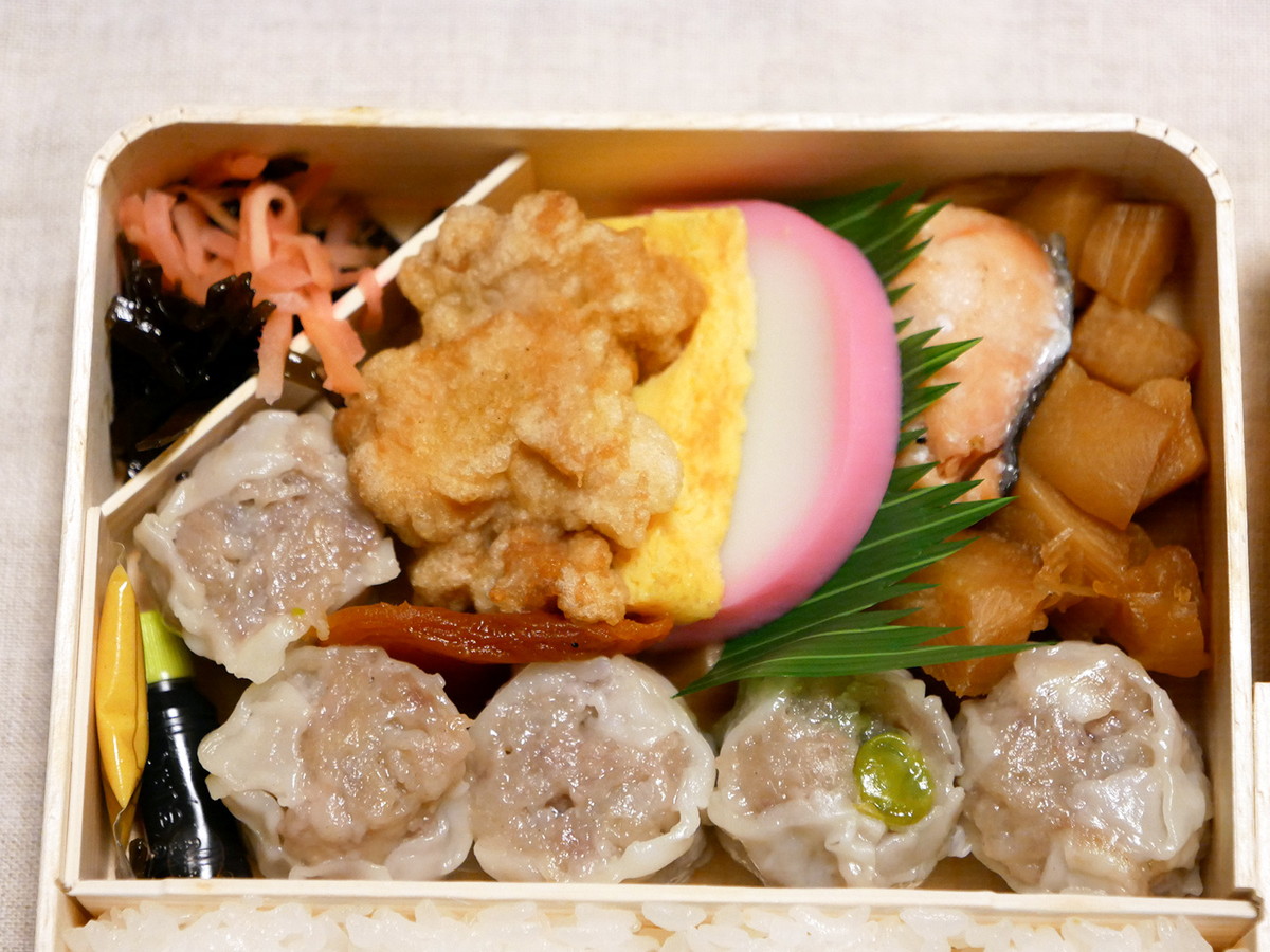 シウマイ弁当 店頭受取／日本橋】シウマイ弁当 | 崎陽軒/キヨウケン | 三越