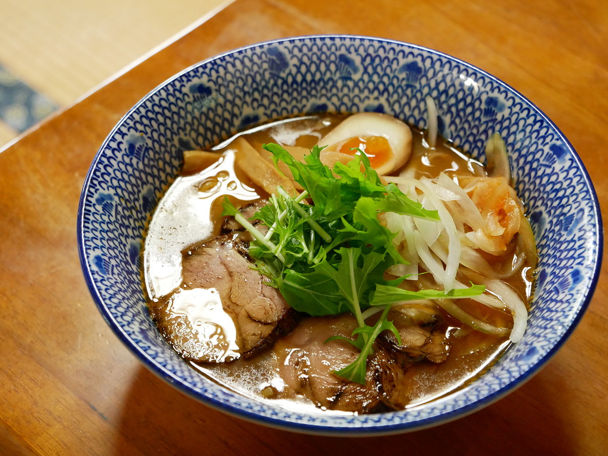 スパイス醬油ラーメン（860円）