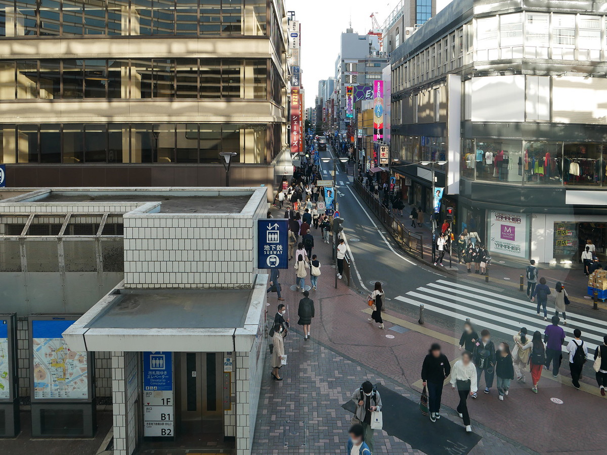 UNI COFFEE ROASTERY 横浜ジョイナス 店内