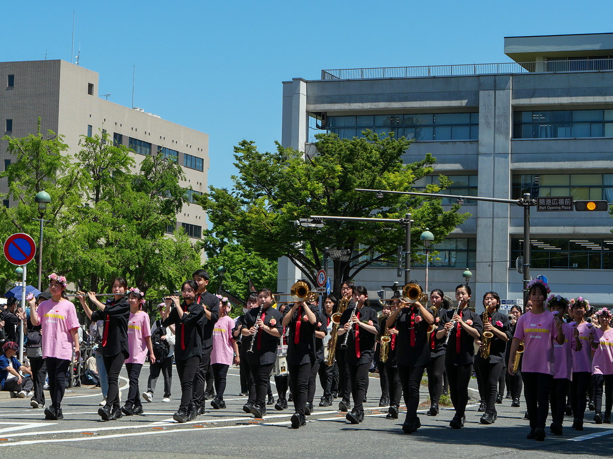 横浜市立港中学校吹奏楽部 Marching Jazz Band