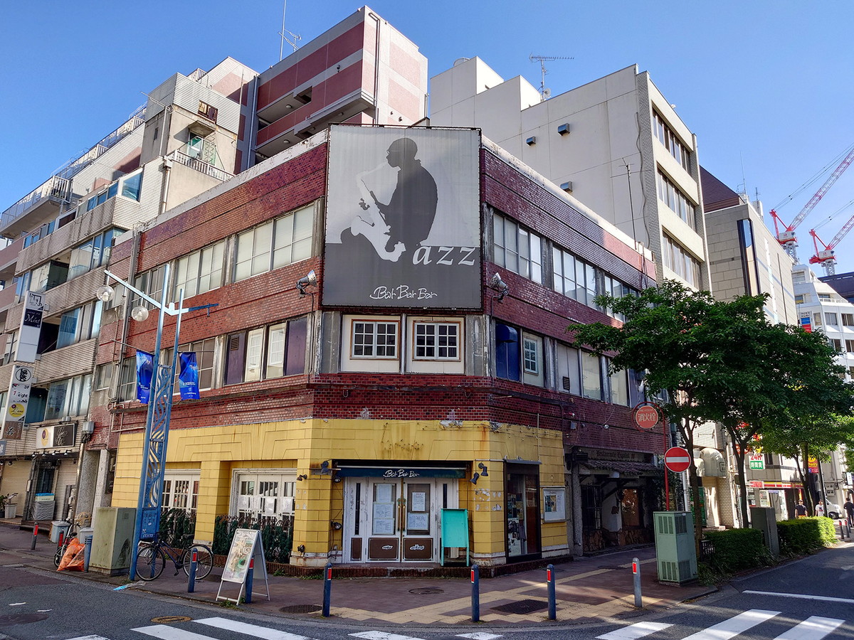 移転前の「Bar Bar Bar」