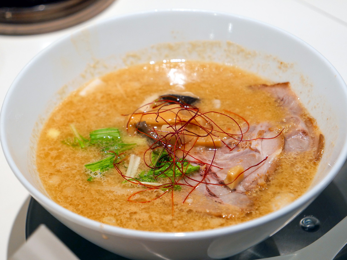 「ラーメン登龍門2024」第3位「手打ち麺 あお井（From とら食堂福岡分店）」の味噌ラーメン