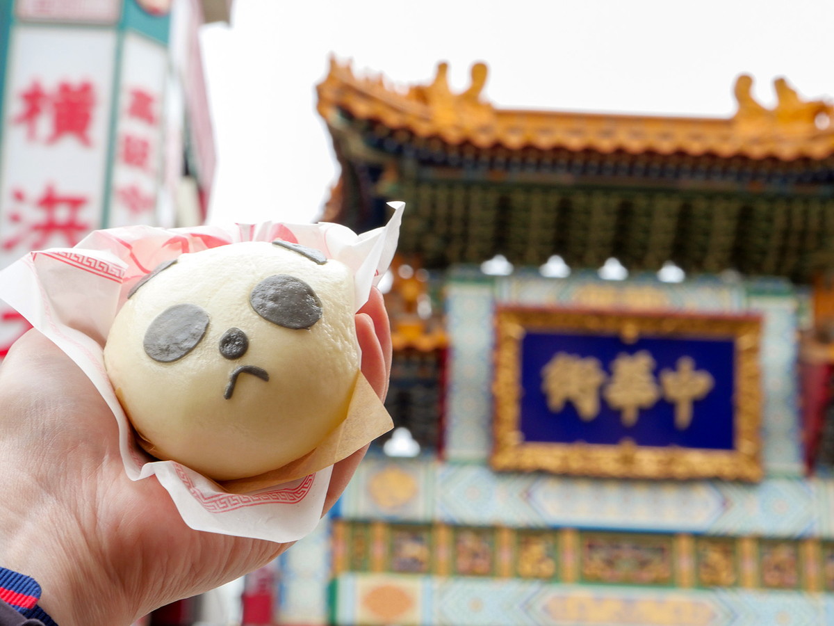 行列必至の横浜中華街食べ歩きグルメを堪能！