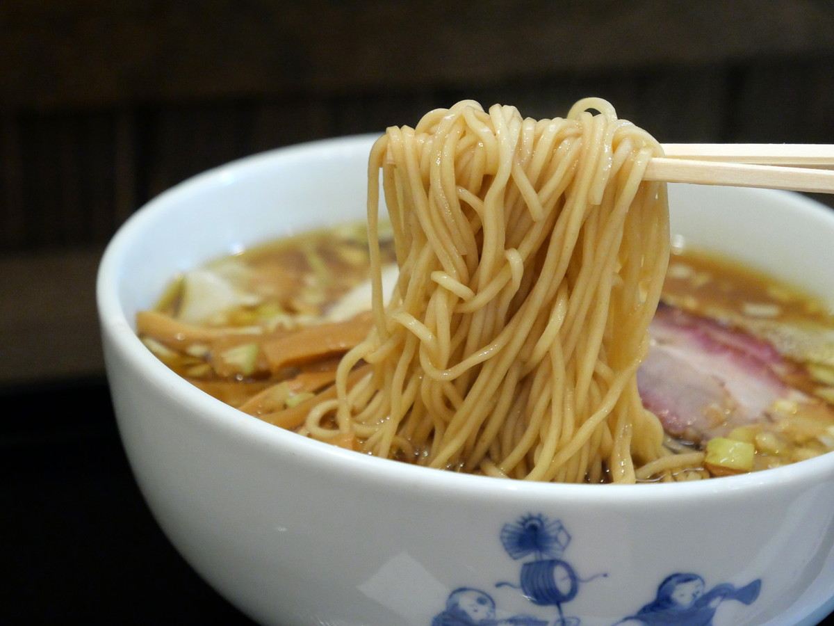 「さとのそら」を使用した通常の麺